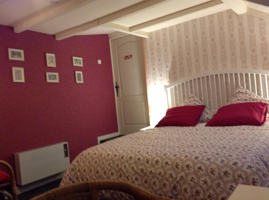 Aux Sources De L'Yonne Bed & Breakfast Glux-en-Glenne Room photo