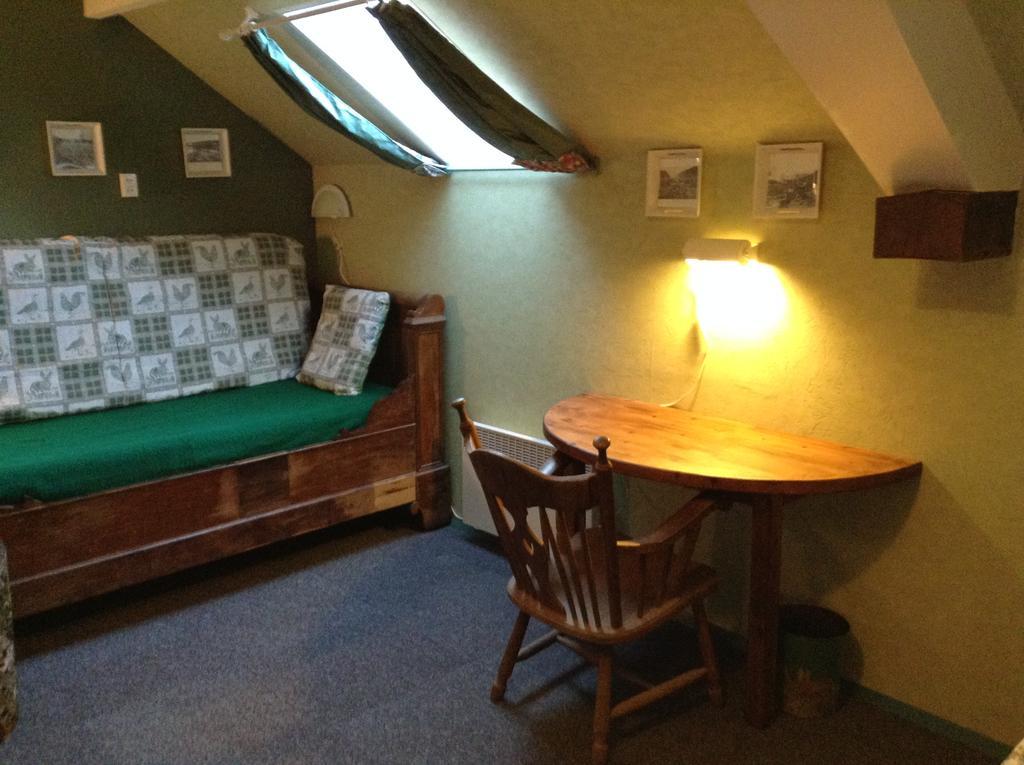 Aux Sources De L'Yonne Bed & Breakfast Glux-en-Glenne Exterior photo