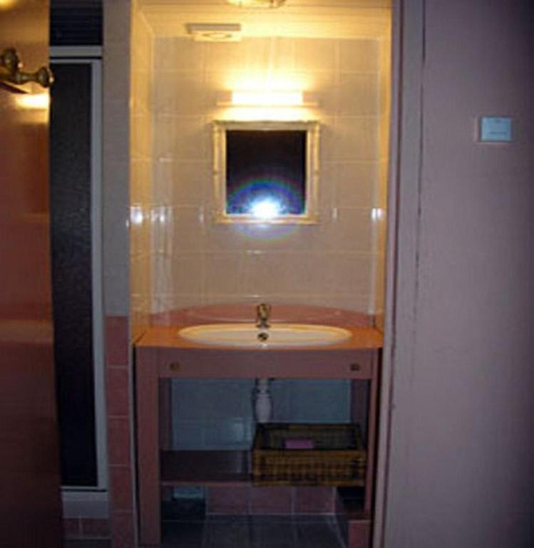 Aux Sources De L'Yonne Bed & Breakfast Glux-en-Glenne Room photo