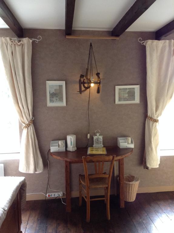 Aux Sources De L'Yonne Bed & Breakfast Glux-en-Glenne Exterior photo