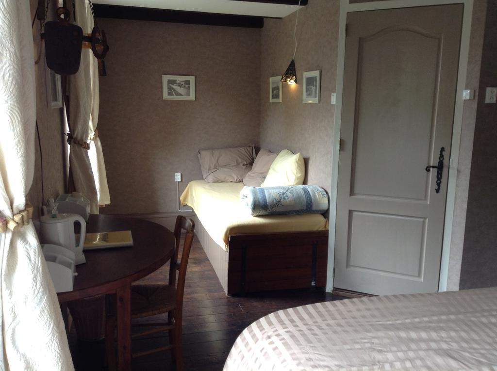 Aux Sources De L'Yonne Bed & Breakfast Glux-en-Glenne Exterior photo