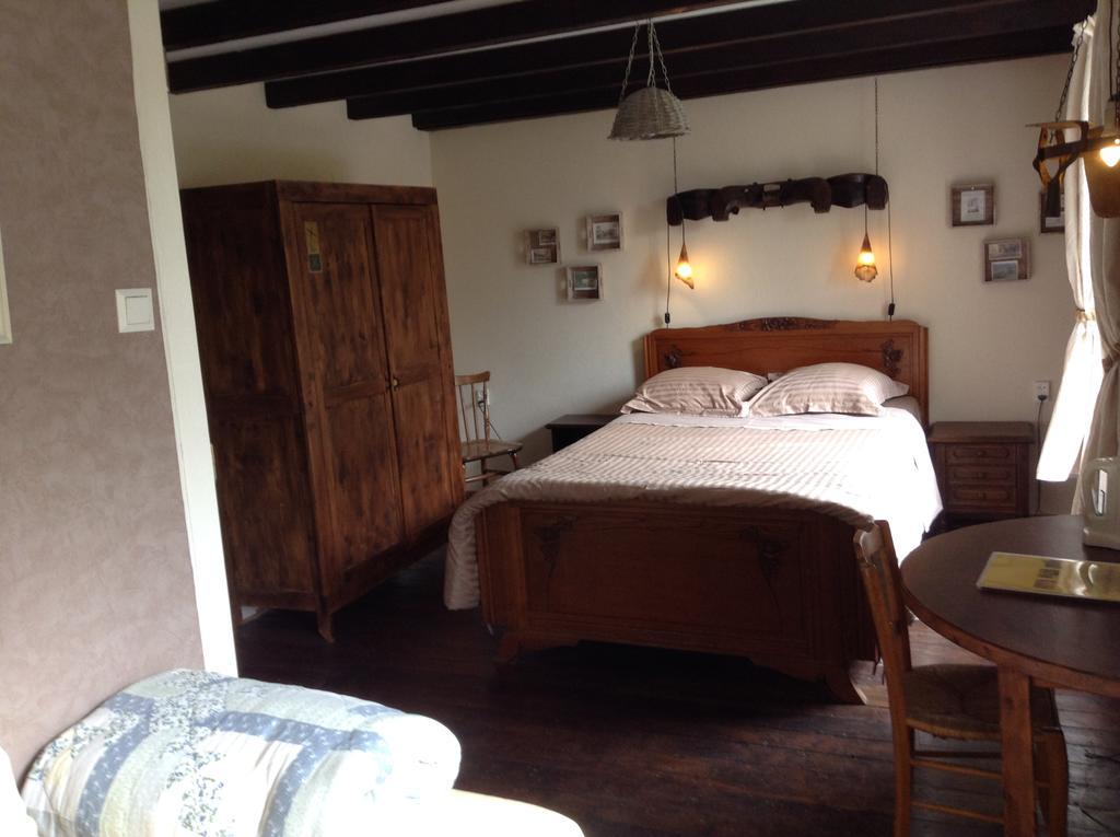 Aux Sources De L'Yonne Bed & Breakfast Glux-en-Glenne Exterior photo